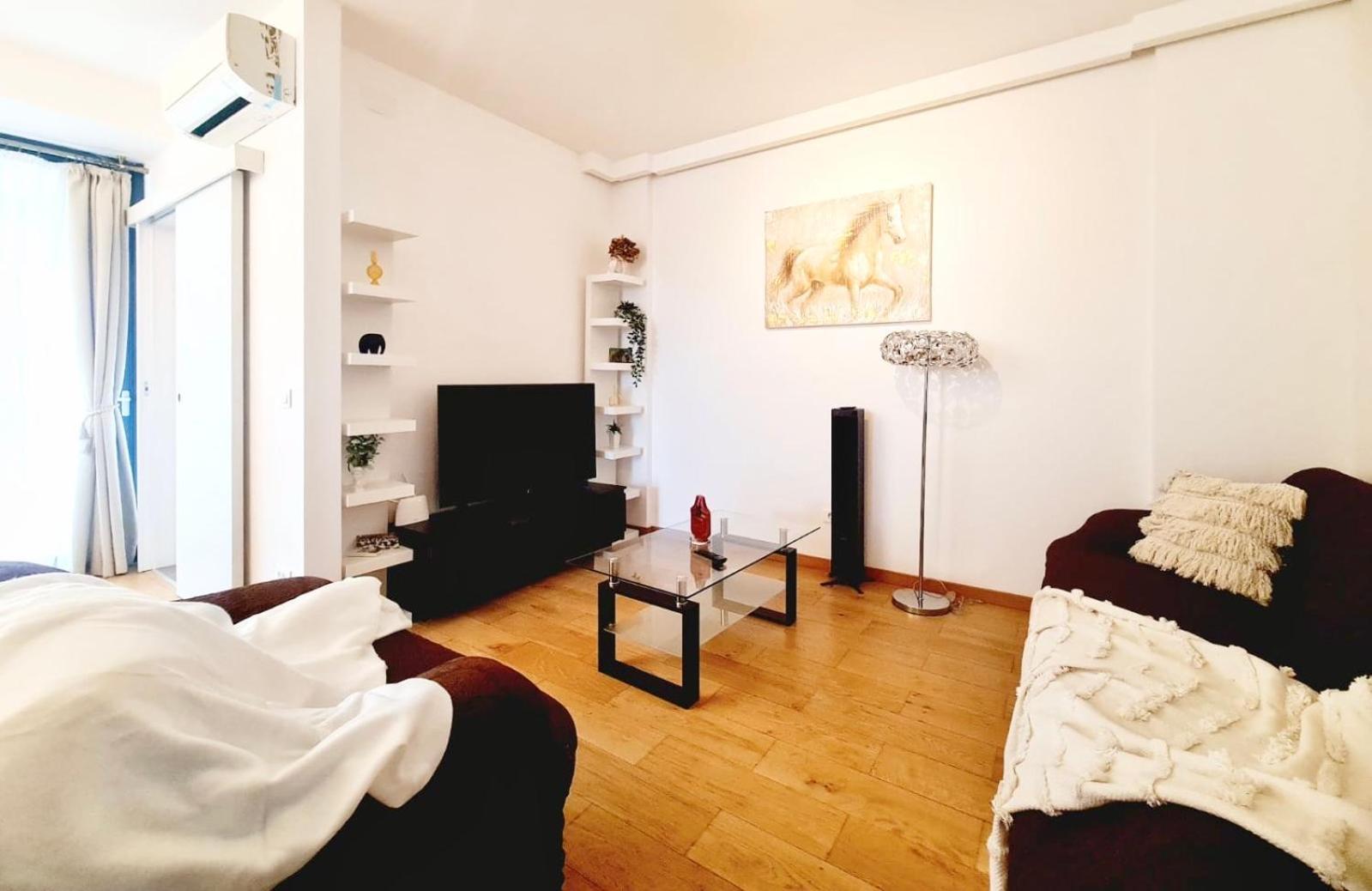 21 Downtown Unirea Great Sunset Apartment
